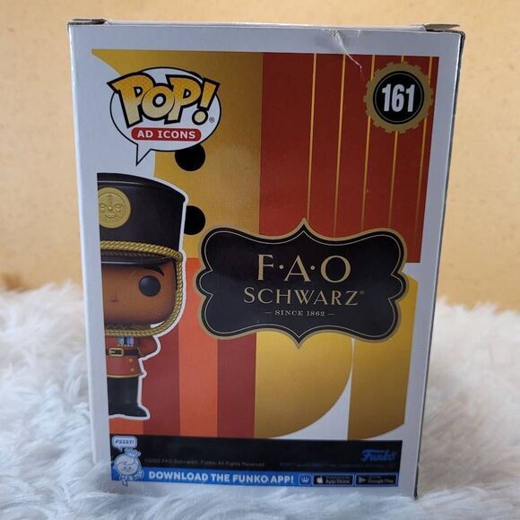 Funko Pop FAO Schwartz Limited Edition Toy Soldier #161- NEW - Picture 3 of 5